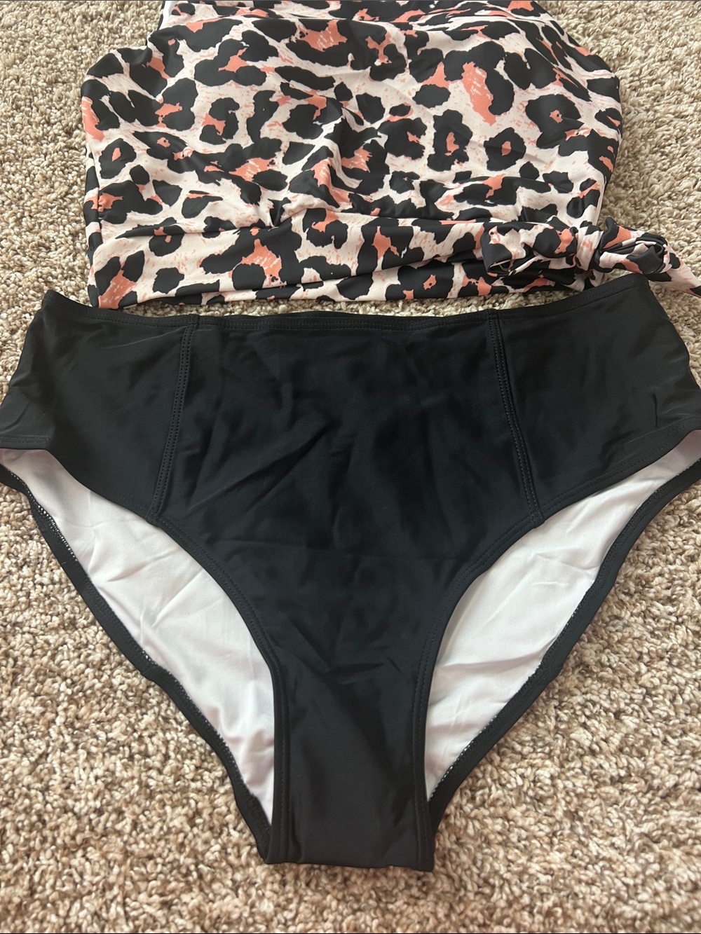 NWOT Sporty Leopard Print Tankini Top and Black High-Waist Bottoms - Size XL - Picture 2 of 14